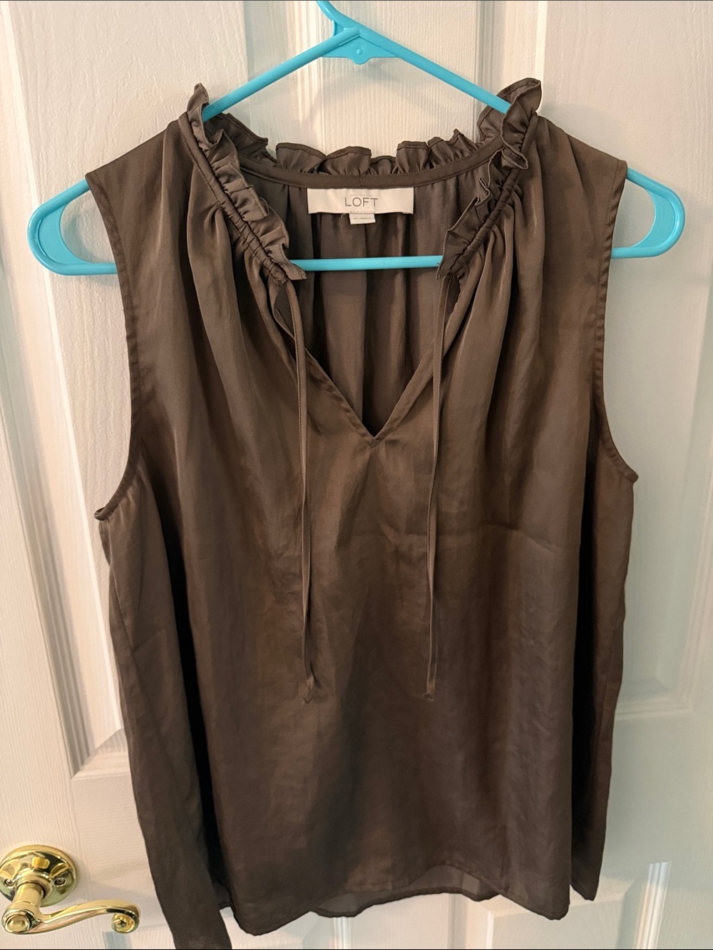 Ann Taylor/Loft Sleeveless Blouse